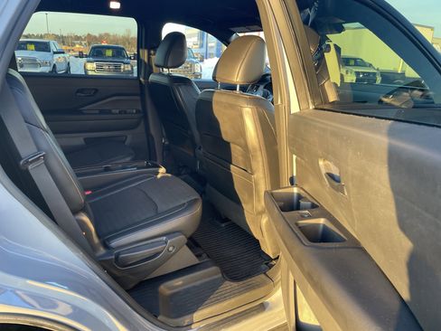 Used 2023 Nissan Pathfinder Rock Creek image 31