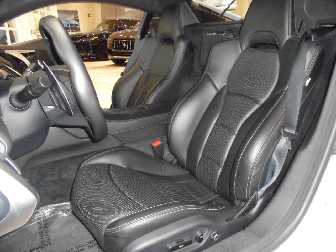 Used 2017 Acura NSX AWD/4WD image 9