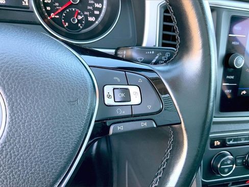 Used 2018 Volkswagen Atlas SE image 12