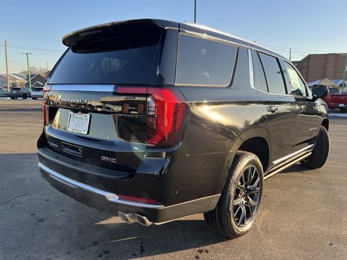 New 2026 GMC Yukon Denali w/ Sun & Power Step Package image 5