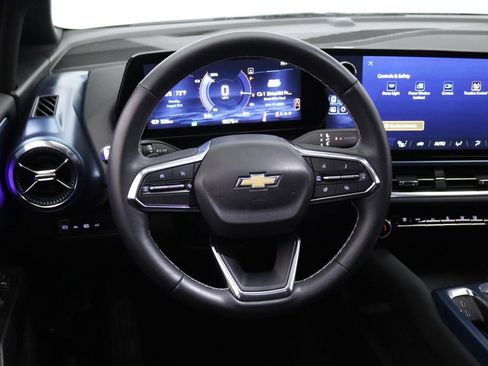 Certified 2024 Chevrolet Equinox EV LT FWD image 15