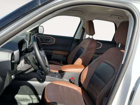 Used 2024 Ford Bronco Sport Badlands w/ Premium Package image 9