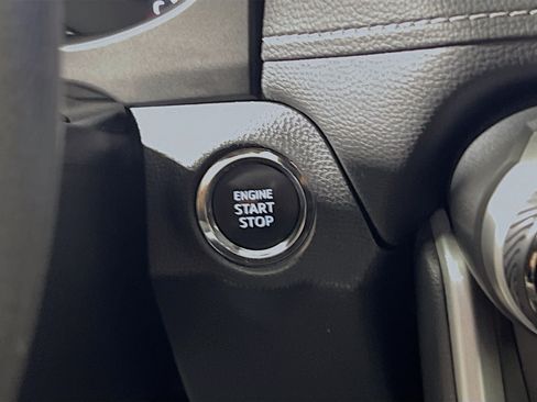 Used 2025 Toyota RAV4 XLE w/ Convenience Package FWD image 23