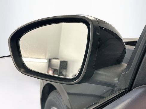Used 2024 Nissan Sentra SV FWD image 16