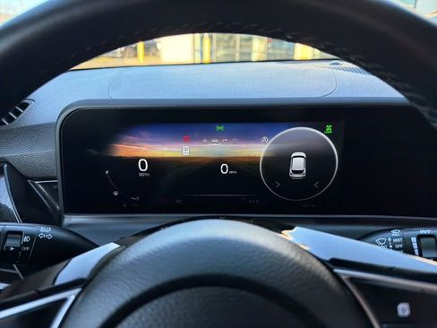 Certified 2024 Kia Seltos S image 32