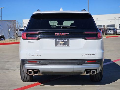Certified 2025 GMC Acadia Elevation image 10