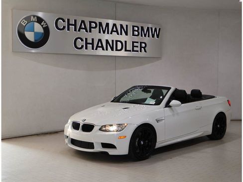 Used 2011 BMW M3 Convertible RWD image 2