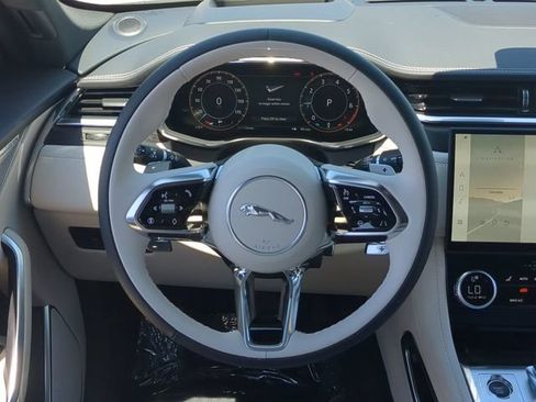 New 2025 Jaguar F-PACE R-Dynamic S AWD/4WD image 14