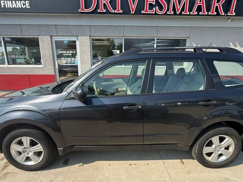 Used 2013 Subaru Forester 2.5X AWD/4WD image 5