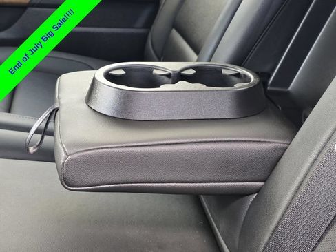 Used 2018 Chevrolet Silverado 1500 LTZ RWD image 12