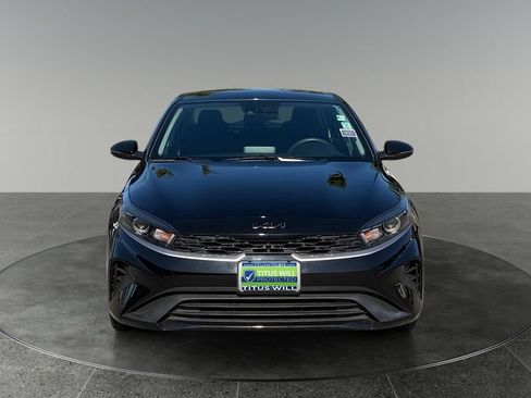 Used 2024 Kia Forte LXS w/ LXS Technology Package FWD image 3