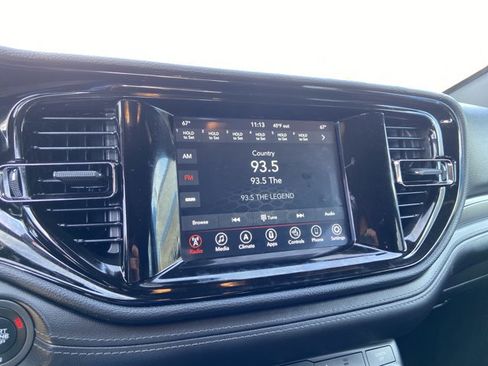 Used 2022 Dodge Durango GT image 36