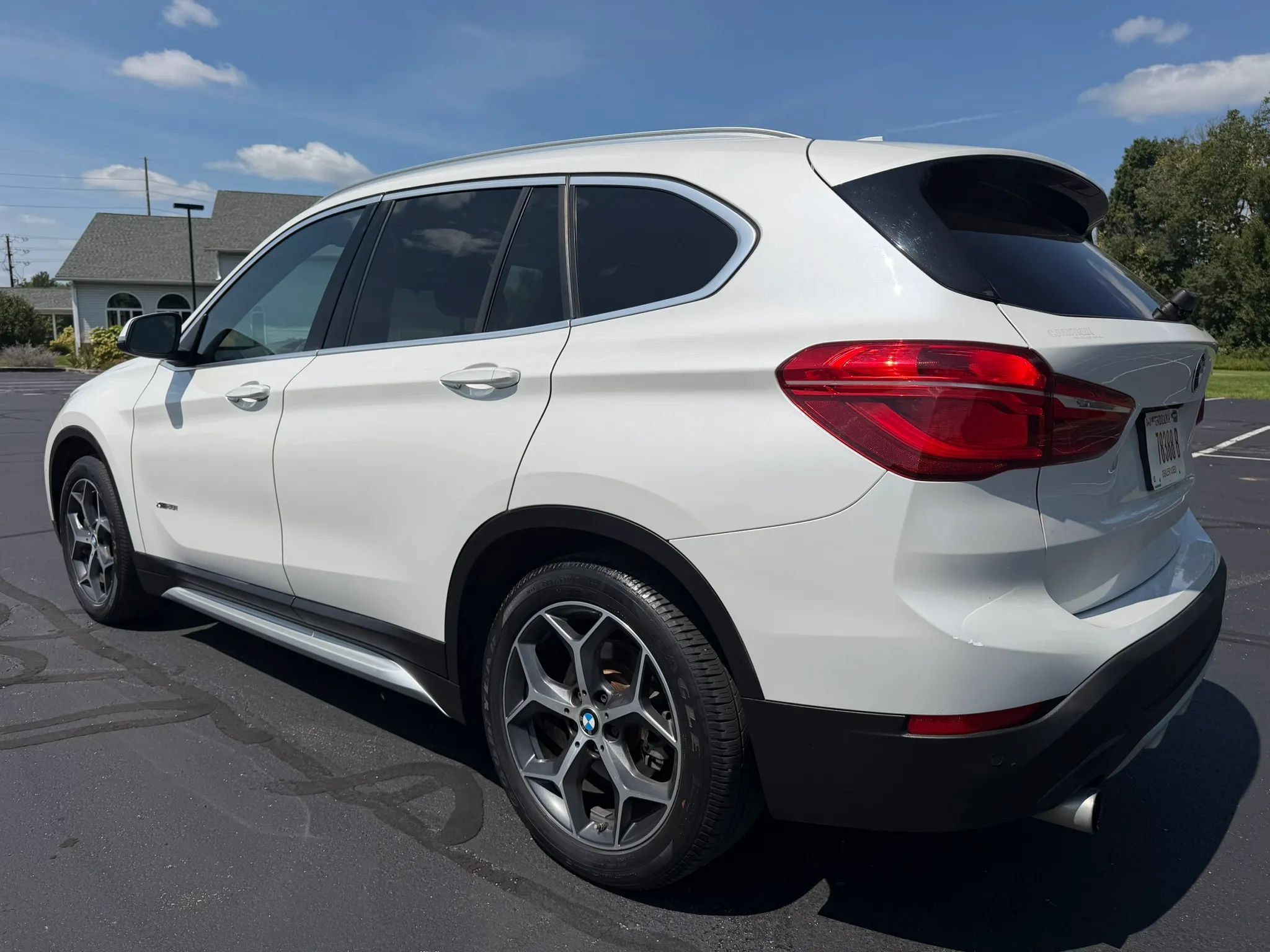 Used 2016 BMW X1 xDrive28i AWD/4WD image 4