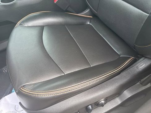 Used 2022 GMC Terrain AT4 w/ Infotainment Package II image 14