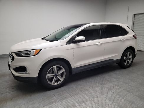 Used 2019 Ford Edge SEL w/ Equipment Group 201A AWD/4WD image 2