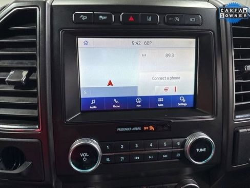 Used 2021 Ford Expedition Limited image 21