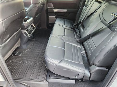 Used 2024 Ford F150 Platinum image 24