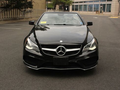 Used 2016 Mercedes-Benz E 400 Cabriolet image 3