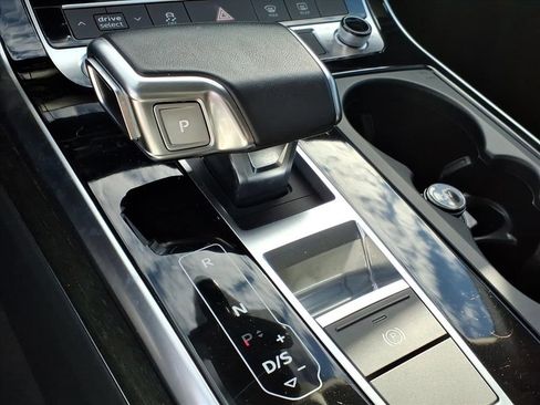 Used 2022 Audi Q7 3.0T Premium Plus w/ Premium Plus Package image 21