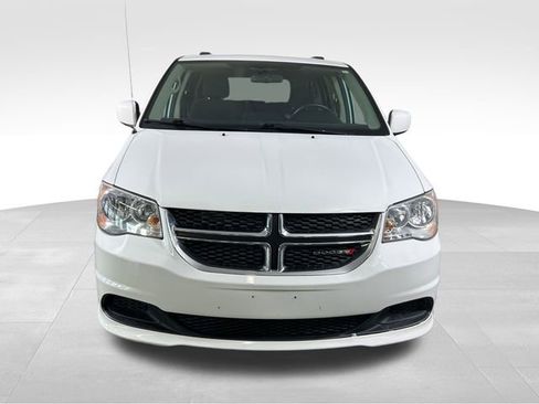 Used 2014 Dodge Grand Caravan SXT image 9