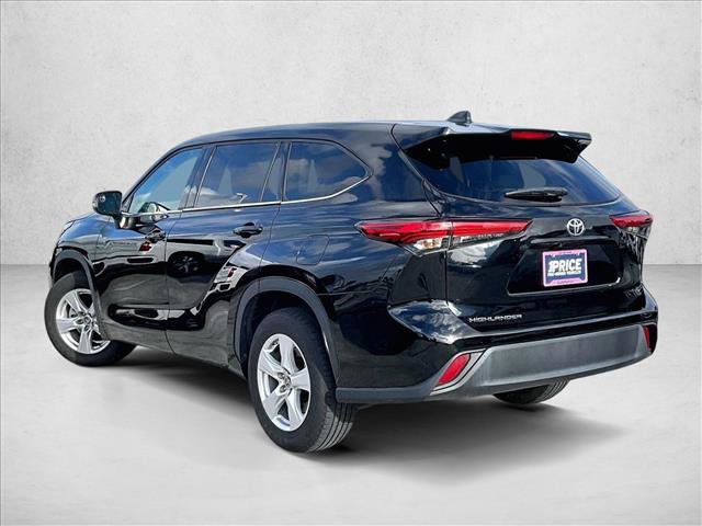 Used 2020 Toyota Highlander L FWD image 13