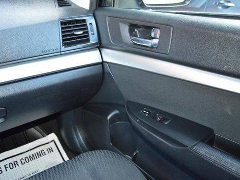 Used 2010 Subaru Outback 2.5i Premium w/ Protection Package 1A image 50