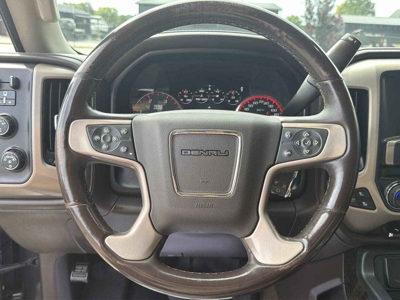 Used 2015 GMC Sierra 2500 Denali w/ Duramax Plus Package AWD/4WD image 10