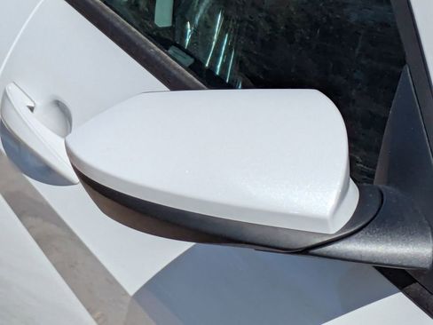 New 2026 Hyundai Elantra SE FWD image 11