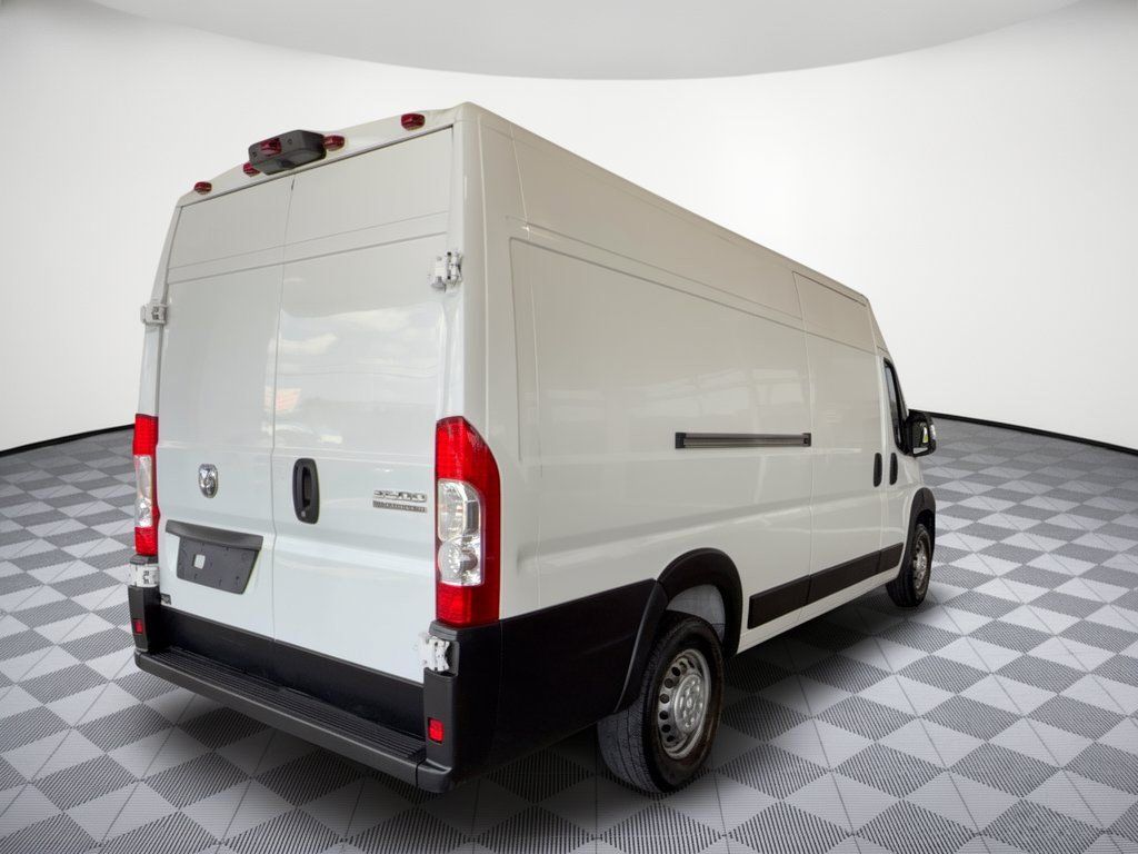 Used 2023 RAM ProMaster 3500 FWD image 9