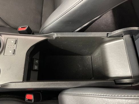 Used 2024 Toyota Camry XSE image 23