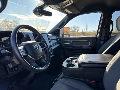 Used 2023 RAM 2500 Big Horn w/ Level 1 Equipment Group image 18