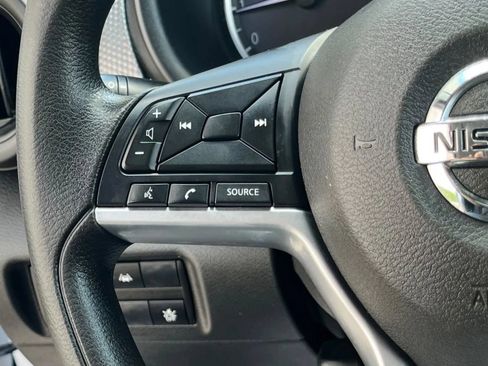 Used 2020 Nissan Kicks S FWD image 26