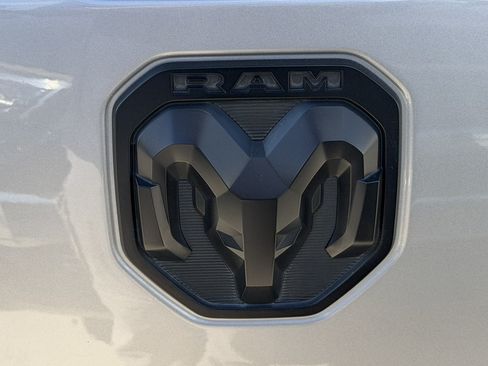Used 2022 RAM 1500 Lone Star RWD image 9