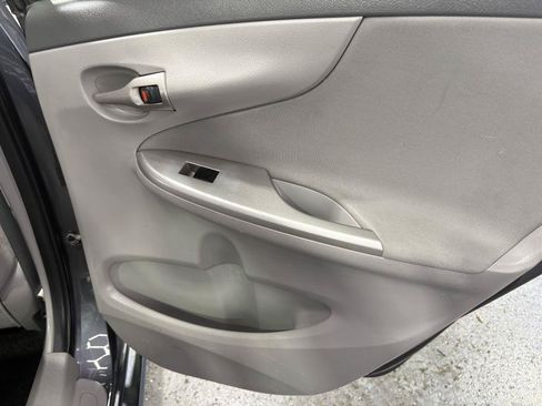 Used 2010 Toyota Corolla FWD image 27
