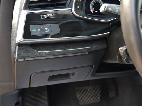 Used 2021 Audi Q7 3.0T Premium Plus image 10