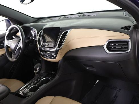 Used 2023 Chevrolet Equinox Premier FWD image 27