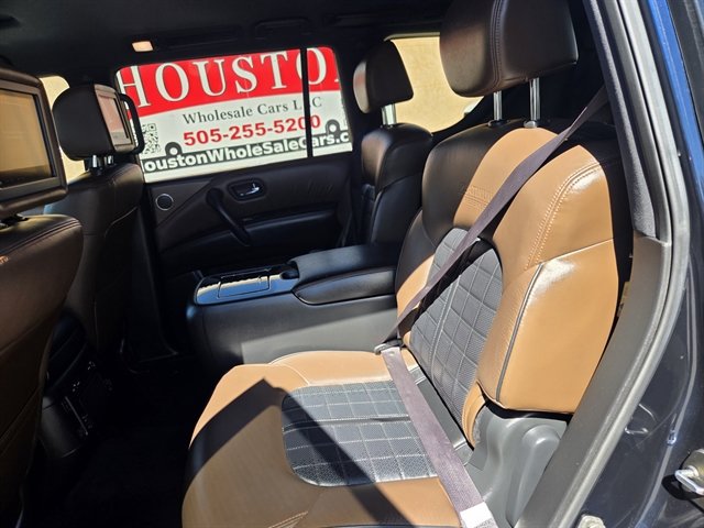 Used 2019 Nissan Armada Platinum w/ Captain's Chairs Package RWD image 9