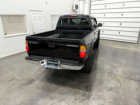 Used 2003 Toyota Tacoma 4x4 Double Cab image 11
