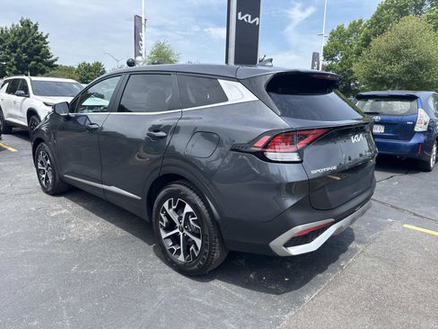 Used 2023 Kia Sportage EX FWD image 3