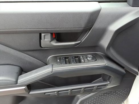 Certified 2025 Toyota 4Runner SR5 image 14