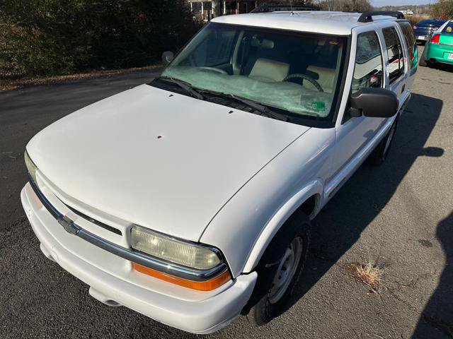 Used 2003 Chevrolet Blazer LS AWD/4WD image 2