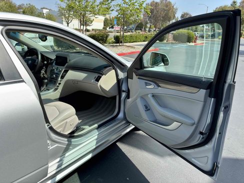 Used 2011 Cadillac CTS Performance RWD image 28