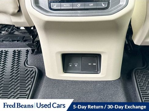 Used 2024 Volkswagen Atlas SEL Premium R-Line image 27