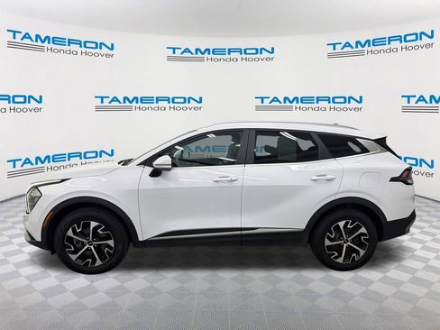 Used 2023 Kia Sportage EX AWD/4WD image 2