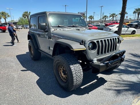 Used 2020 Jeep Wrangler Sport AWD/4WD image 8