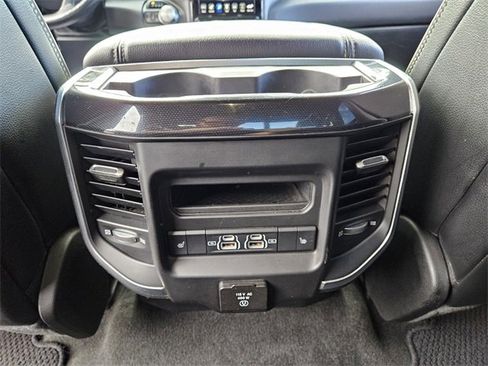 Used 2021 RAM 1500 Laramie image 11