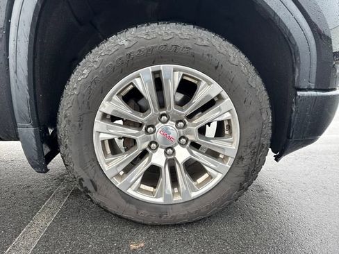 Used 2019 GMC Sierra 1500 Denali w/ Technology Package image 11