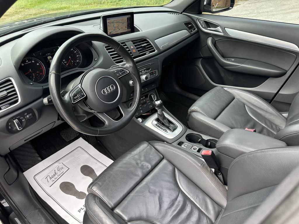 Used 2018 Audi Q3 2.0T Premium Plus w/ Premium Plus Package AWD/4WD image 8