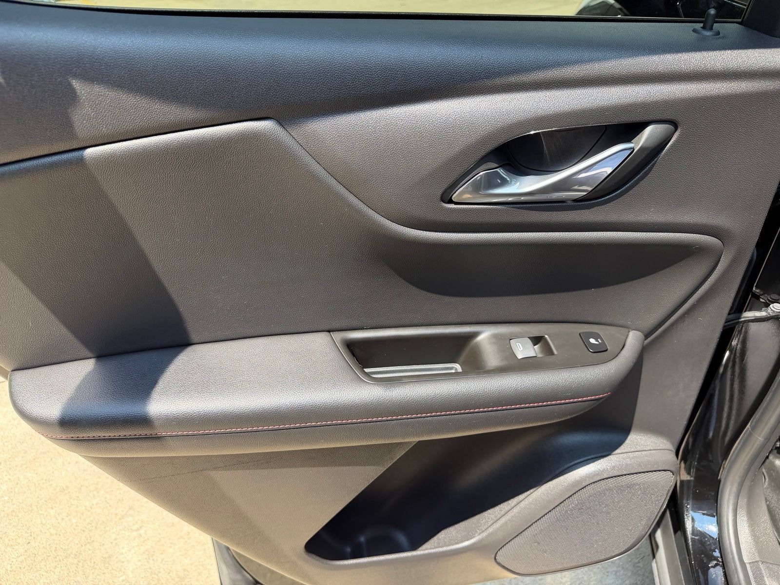 Used 2019 Chevrolet Blazer RS FWD image 23