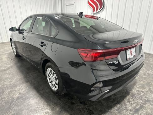 Used 2024 Kia Forte LX FWD image 8